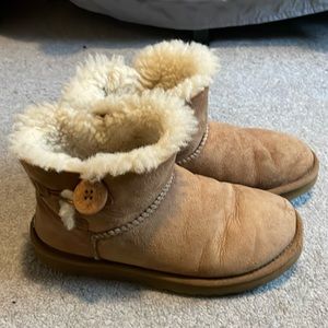 Ugg Bailey button boots